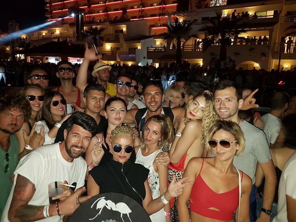 Vacanță de grup în Ibiza